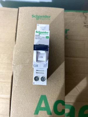 SCHNEIDER Acti9 iDT40T XA Disjoncteur 25A Ph+N courbe C 6kA 230V - A9PA2625 - Photo 1/2