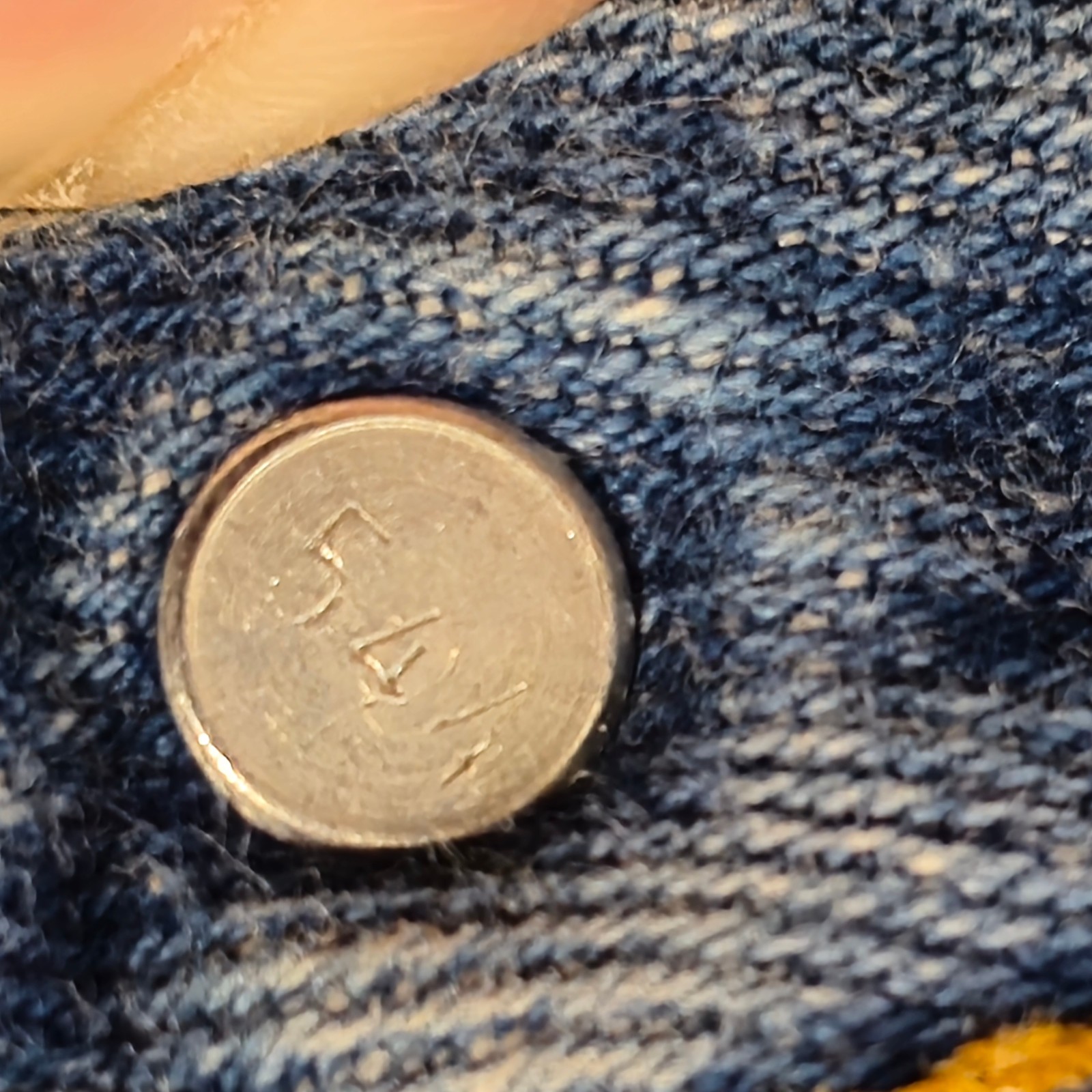 VTG LEVIS 501 JEANS BUTTON FLY SIZE 11 BLUE 28x28 MADE IN USA thumbnail 9