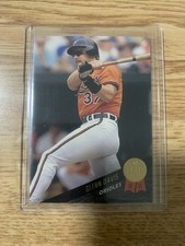 Leaf 1993 - Glenn Davis Baltimore Orioles #45 Base Baseball Card