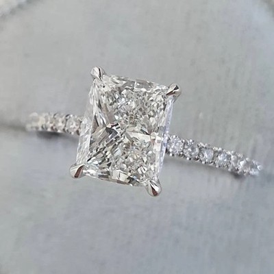 3 TCW Verlobungsring Radiant Cut weißer Moissanit in 14K Weißgold vergoldet