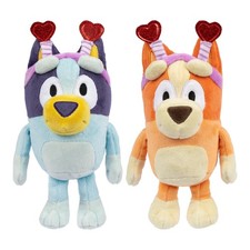 Bluey 2-Pack Smoochy Kiss Plush with Glittery Heart 7.87 inches, Multicolor