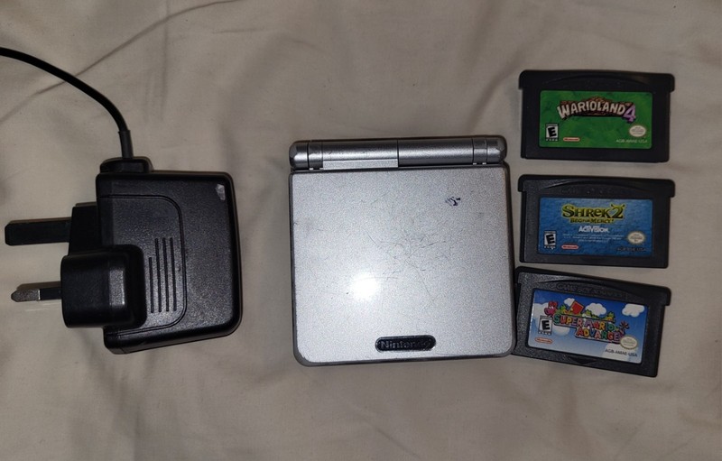 Nintendo Game Boy Advance SP AGS 001 Silver Console Working Bundle 3 Games