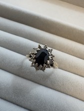 Sapphire/diamond expandable band 9ct gold ring. Size M1/2-T. 2.92g. Hallmarked. 
