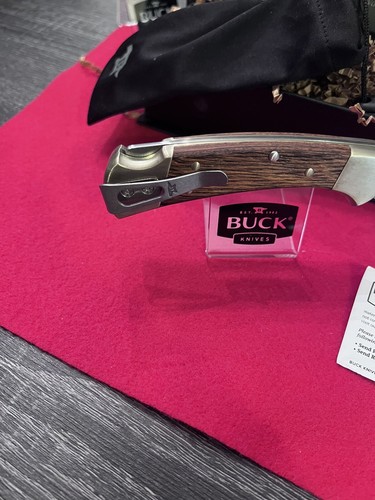 BUCK USA EXCLUSIVE 112 RANGER BOS S35VN BLADE WALNUT DYMALUX HANDLE. NIB - Picture 5 of 22