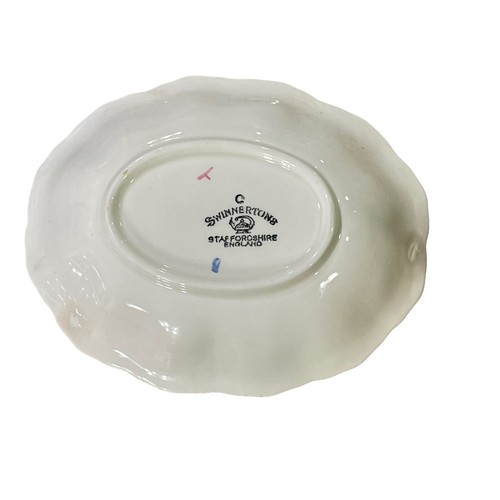 VTG Swinnertons Staffordshire England Porcelain Oval Bowl White Scalloped - Picture 8 of 10