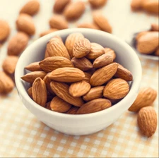 Raw California Almonds Unsalted 5 LB - Premium Quality, Healthy Snack, Bulk Pack