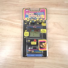 2005 Super Breakout Atari MGA Classic Arcade ...