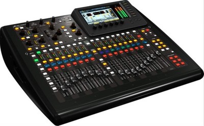 Behringer X-32 Compact 40-Input Digital Mixer (Open Box)