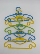 Vintage Child's Plastic Hangers Set Of 5 Bow Detail