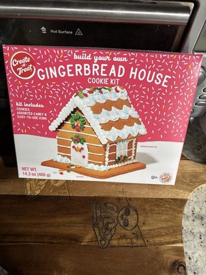 E-Z Build Gingerbread House Cookie Kit