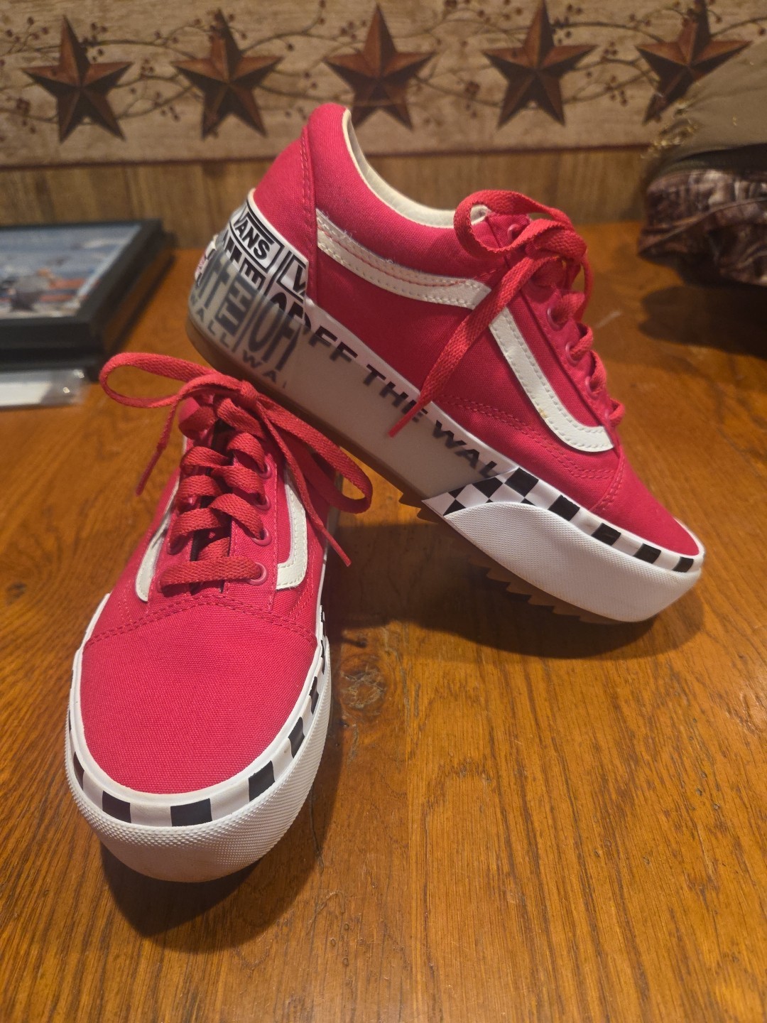 Pink Women&rsquo;s Size 7 Men&rsquo;s 5.5