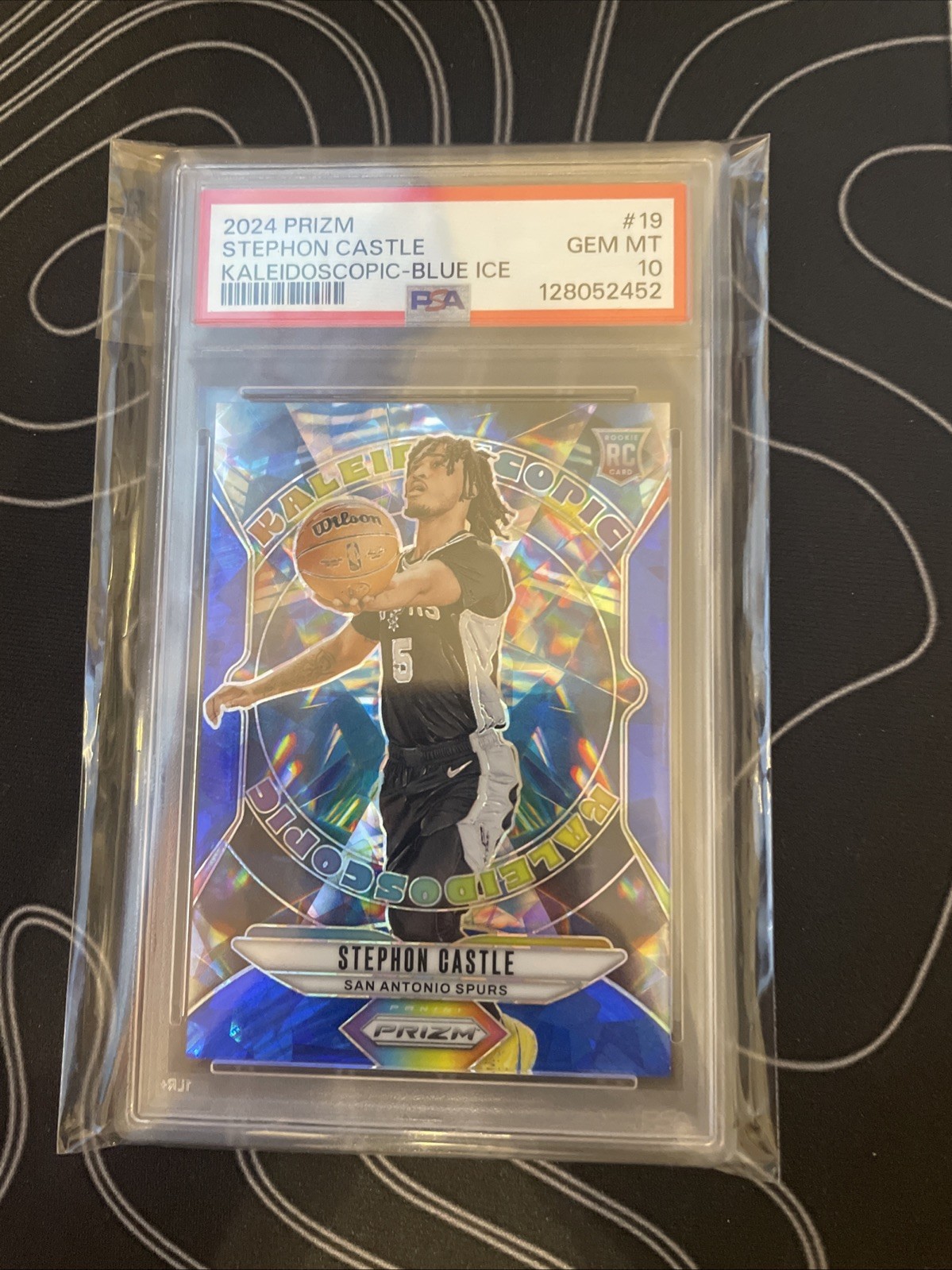 2024 Prizm Stephon Castle Kaleidoscope- Blue Ice /125 Rc PSA 10- Spurs, UConn