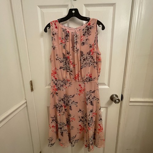 White House Black Market Pink Floral Lined Pleated Sleeveless Flowy Dress 10