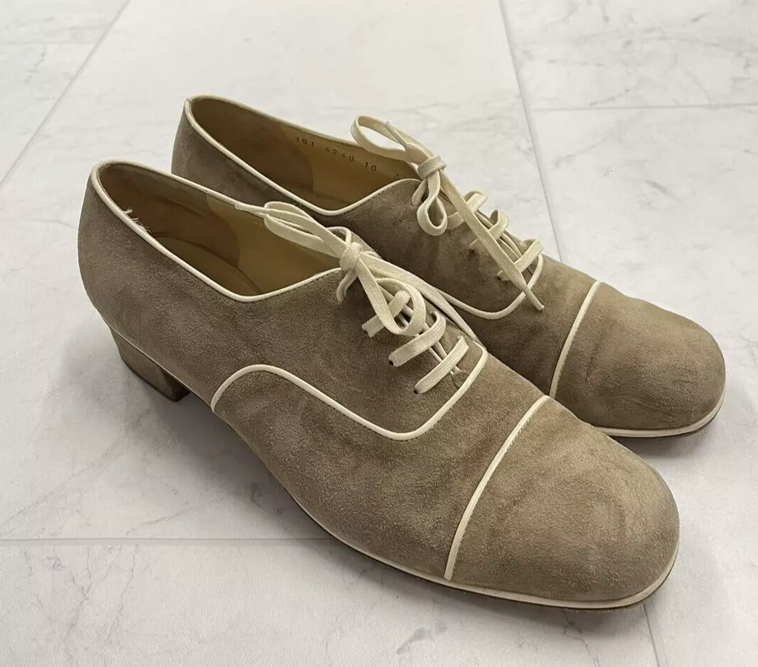 Chaussures à lacets vintage pour femmes Gucci en cuir daim Oxford taille : 10