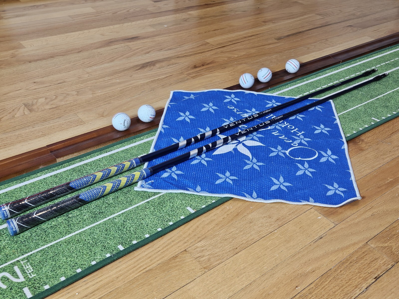 Fujikura VENTUS Blue 5 S Graphite Driver Shaft Titleist Adapter Golf fujikura-ventus-blue-5-s-graphite-driver-shaft-titleist-adapter-golf