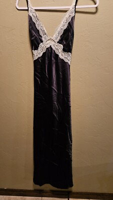 sincerely jules black dress The Jules Dress in Black Chantilly Lace 14 / Black Chantilly Lace main image 1