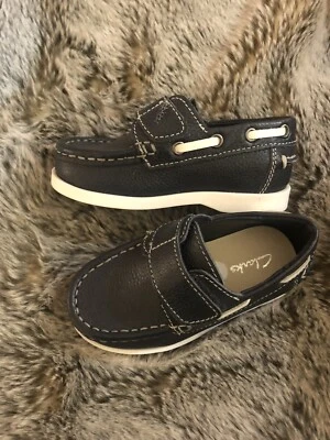 clarks shoes canberra