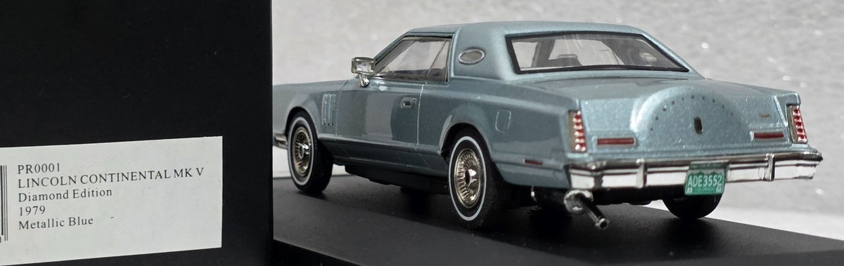 Lincoln Continental Mark V Diamond Edition 1979 Blue Met 1:43