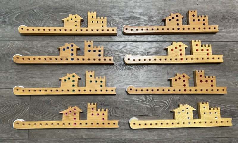 pegs and jokers board game 
