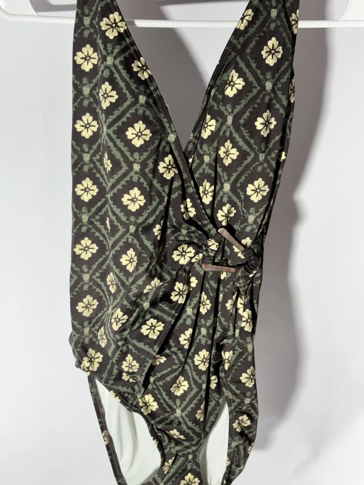 Traje de baño adelgazante de una pieza Lands End para mujer verde dorado talla 8 cincha lateral acolchado Foto 4 de 4