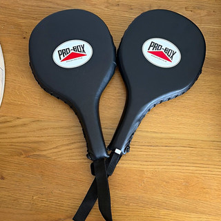 Pro Box Boxing Focus Pads Pair with Carry Bag Black Punch Bags & Pads