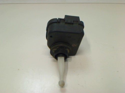Leuchtweitenverstellung L+R 4DO941295 0307852315 Audi B5 A4 1.8