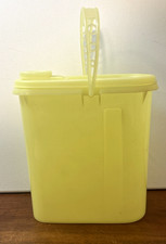 Vintage Yellow Tupperware Drink or Cereal Container With Original Handle