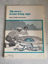 Vintage 1968 Mystery from Long Ago by  Floy Winks Delancey #1Q120 excellent book