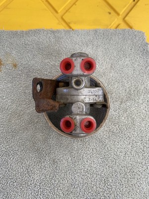 OEM 1988-1995 Honda Civic SI EF 2530 25/30 EG EG6 EG9 Brake Proportioning Valve