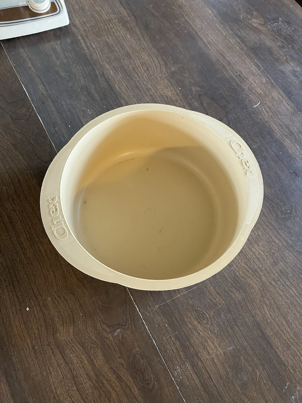 Vintage Chex Mix Serving Bowl 3.5 Qt Beige Tan Microwaveable 80’s Cereal