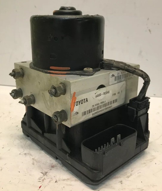 2002 Toyota Tundra Brake Light Bulb