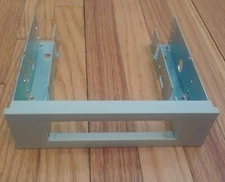 5.25 Drive to 3.5 SSD 3.5 HDD Device Bay Converter Mounting Bracket Adapter