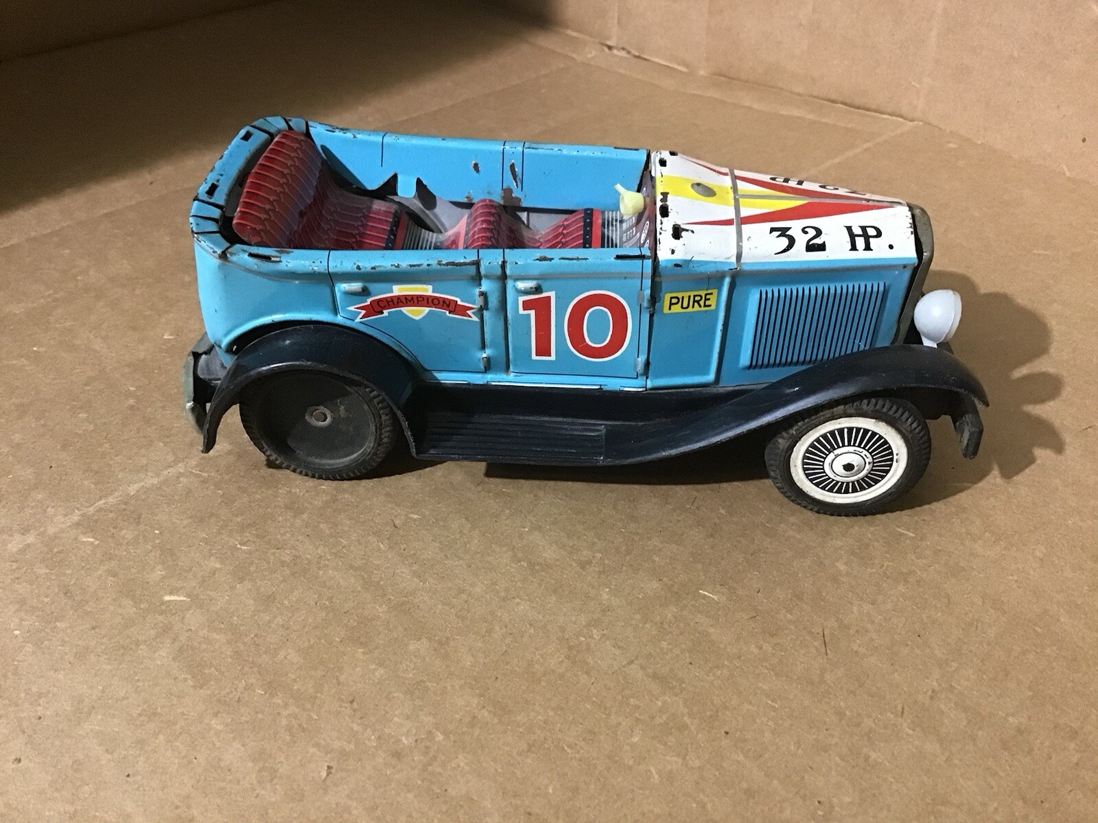 Picture 1 of 6