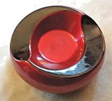 VINTAGE RED & BLACK CERAMIC ASHTRAY 6.25" MCM AIZU  DECOR JAPAN