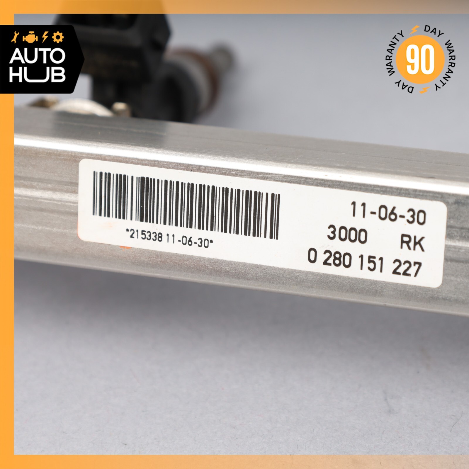 Maserati GranTurismo M145 Fuel Injection Rail Line w/ Injectors Right Side OEM