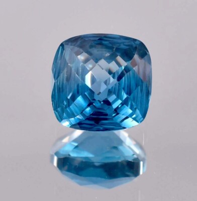 11 x 11  MM Natural 8.60 Ct Ocean Blue Mozambique Tourmaline Gemstone Certified