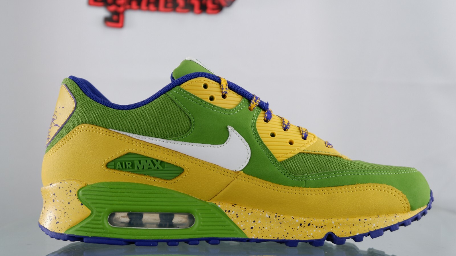 Nike Air Max 90 Premium Running Man 