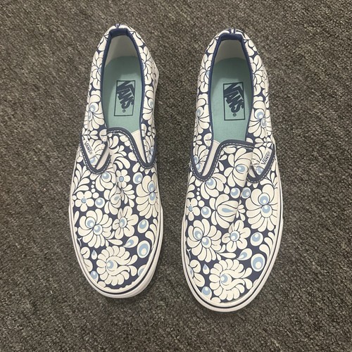 VANS Size Women’s 11 Blue Navy Paisley Floral Slip On Shoes