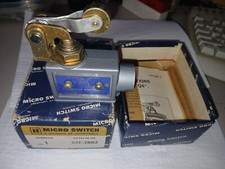 NOS Honeywell Micro Switch BZE-2RN2 15A 125/250/480VAC Roller Limit Switch