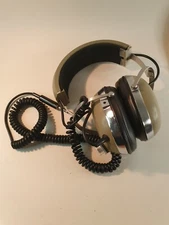 *Read Koss PRO4AA Headband Headphones - Beige Tested!