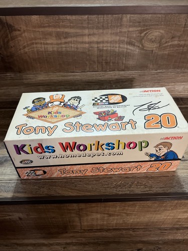 Action Racing 1/24 Scale Tony Stewart Home Depot Kids Workshop 2000 Grand Prix - Picture 2 of 5