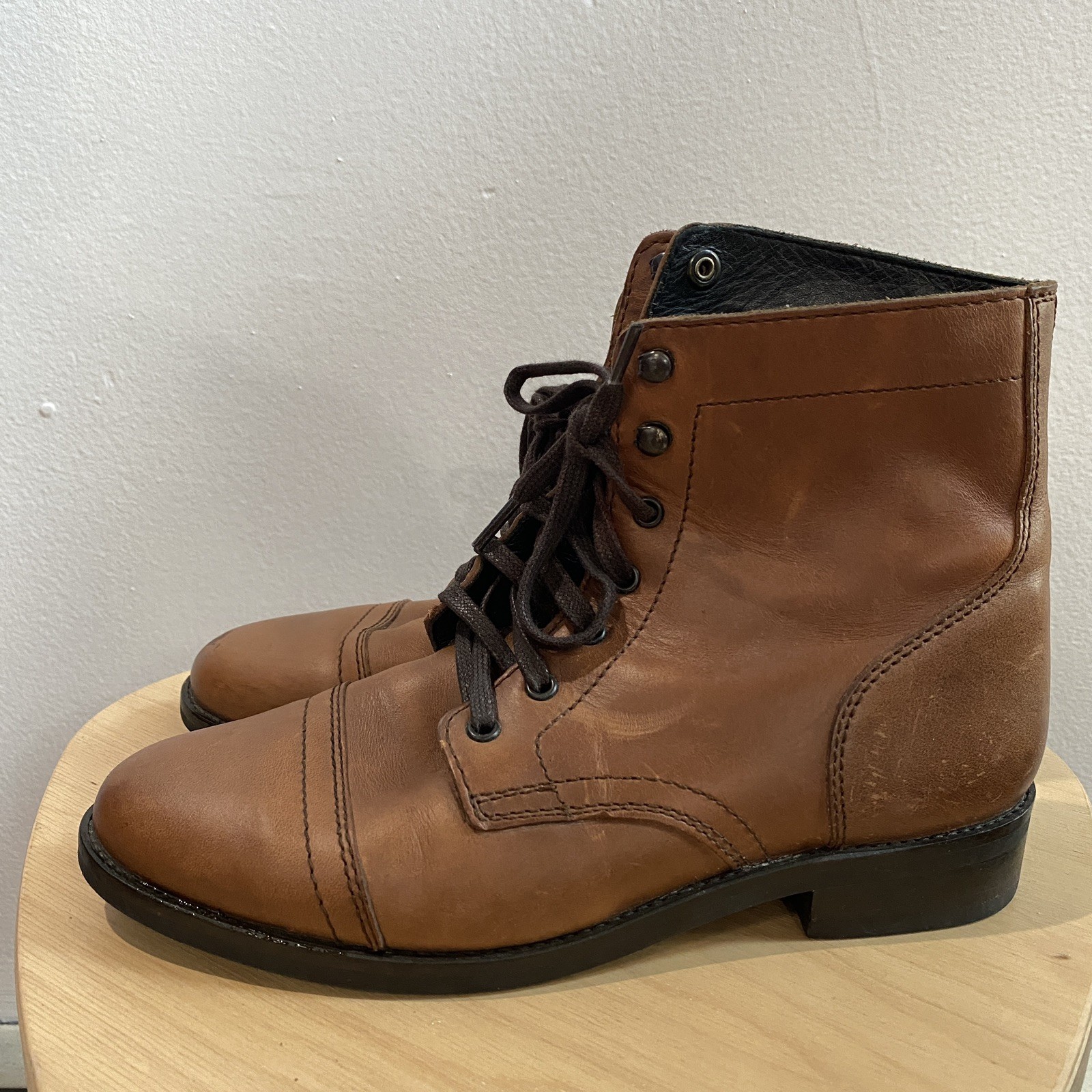 Women's Thursday Captain Boots in Natural Brown Size 7.5