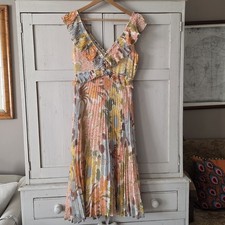 Sézane Rachelle Pleated Floral Midi Dress FR 36 UK 8  Retro Ruffle V-Neck 