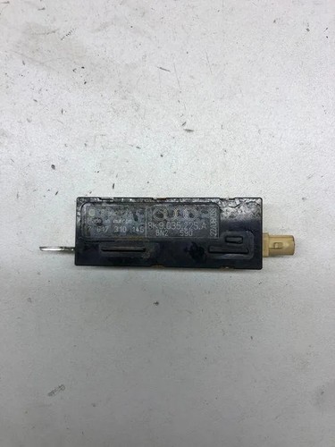 AUDI A4 Avant 8W5, B9 Antennenverstärker  8K9035225A 2.00 Diesel 2008 33825980