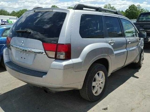 Drivers Left Tail Lamp for 2010 Mitsubishi Endeavor - Picture 8 of 12