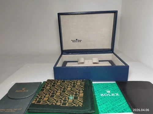 Rare!! Vintage Genuine Rolex  Watch Box Case 54.10.01/Z051553
