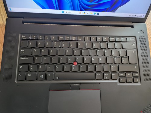Lenovo ThinkPad P1 Gen 4 i7 11800H 2.3GHz 16GB 512GB SSD 15.6" 2K NVidia T1200 - Picture 3 of 8
