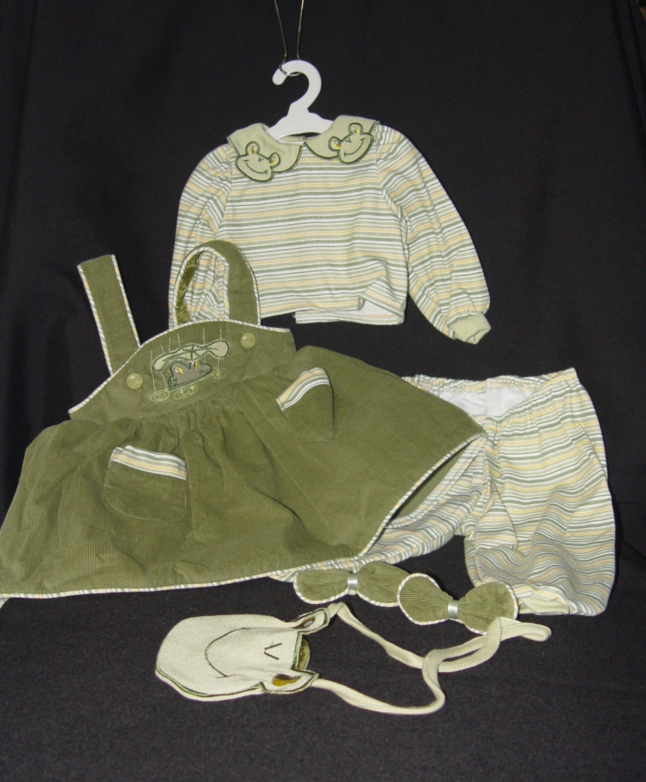 NEW Vintage Adora 920294 Froggy Fun Girl Outfit with Purse V