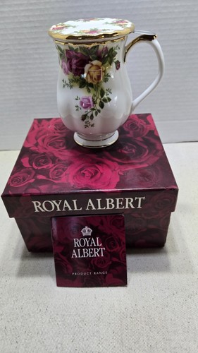 RARITÄT ROYAL ALBERT BONE CHINA OLD COUNTRY ROSES TEETASSE MIT DECKEL/UNTERSETZER IN BOX