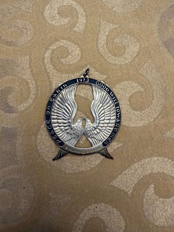 1973 Wallace Sterling 925 Peace On Earth Kissing Doves Enamel Christmas Ornament